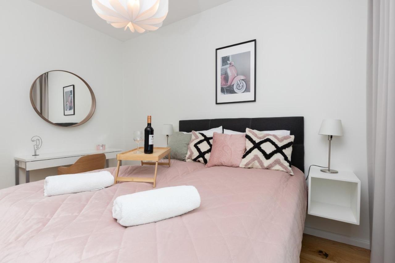 Apartament Vespa Beach Nearby By Noclegi Renters กดิเนีย ภายนอก รูปภาพ